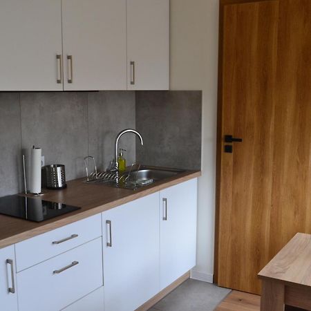 Apartamenty Na Ceglanej ออชเวียนชิม ภายนอก รูปภาพ